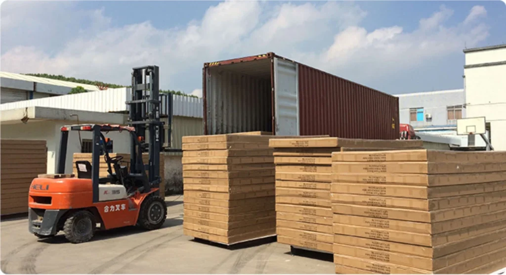 PVC foam board export loading container 07